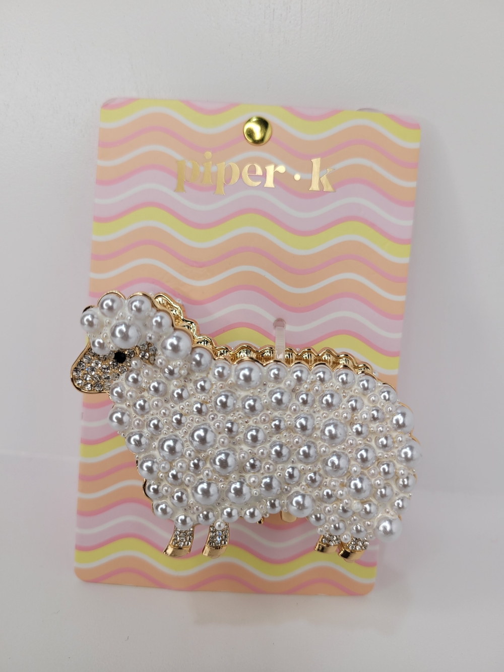 👉✨️ Piper K Pearl Sheep Hair Claw Clip - White & Gold